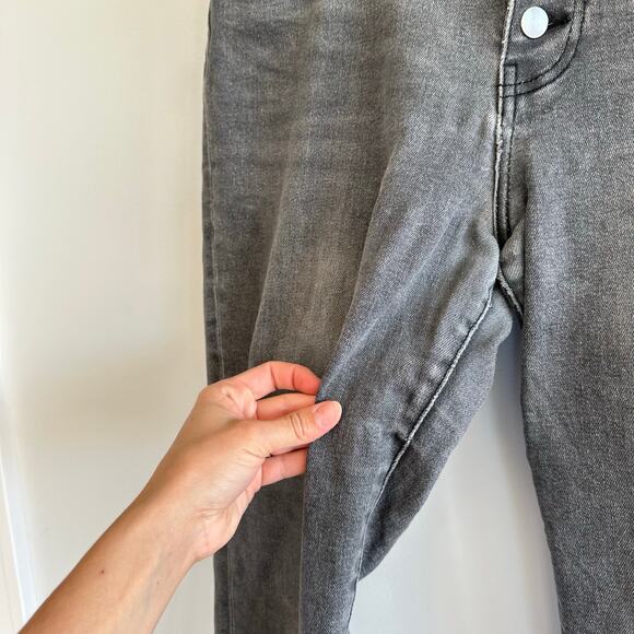 Kut from the Kloth High Rise Button Fly Mom Jeans Gray 12 - Picture 7 of 11